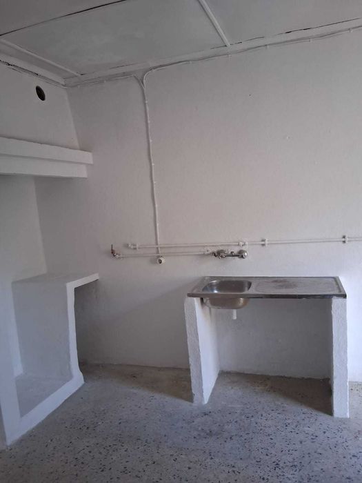 Aluga se casa e oficina