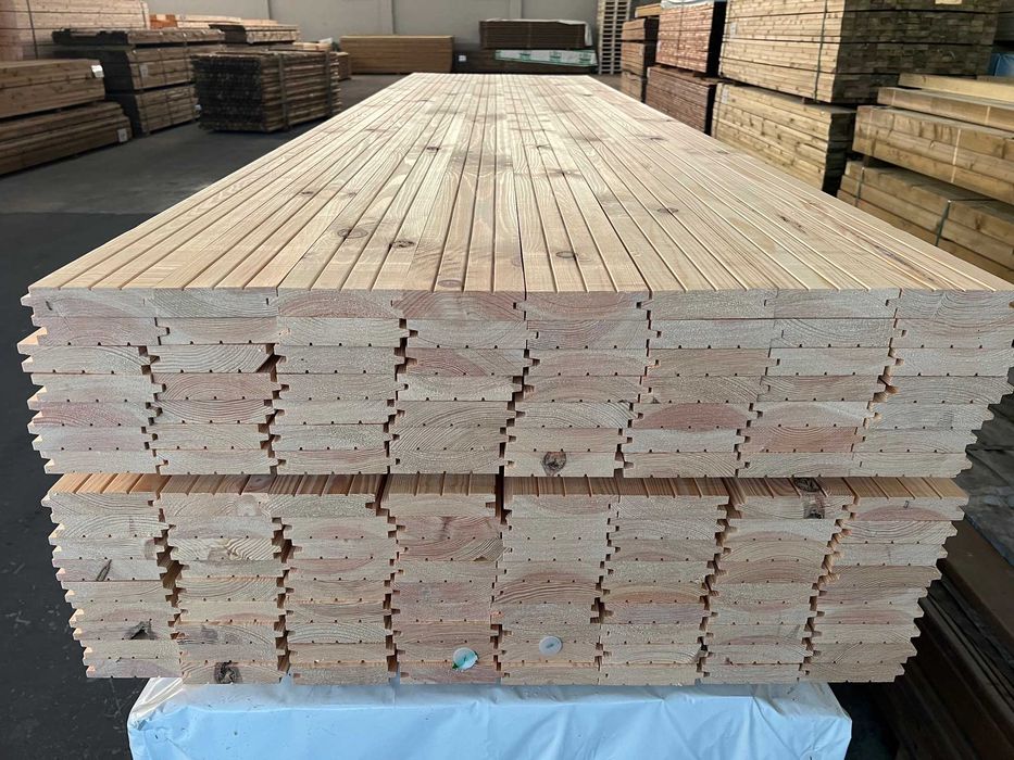 Soalho de Madeira - PINHO APARELHADO com macho-fêmea