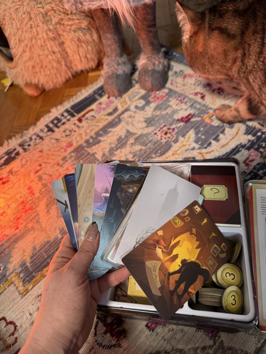 Настійльна гра детектив клуб