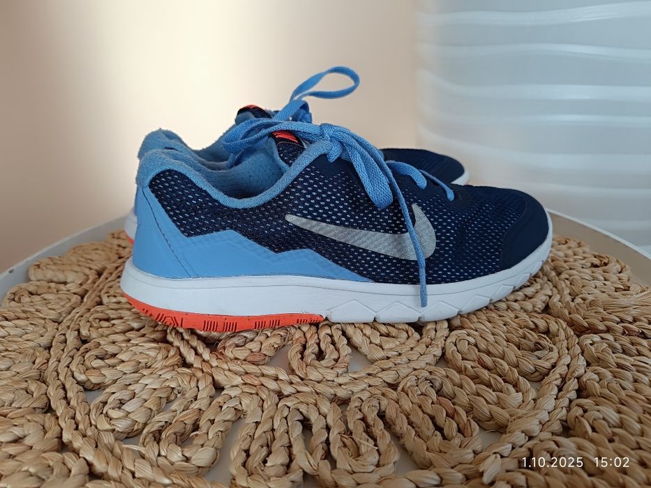Buty sportowe Nike Flex Experience r 36.5 cm