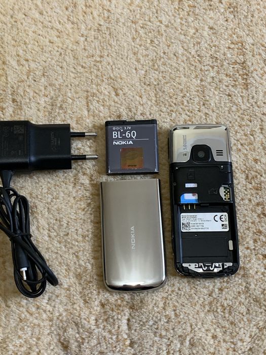 Nokia 6700 Classic
