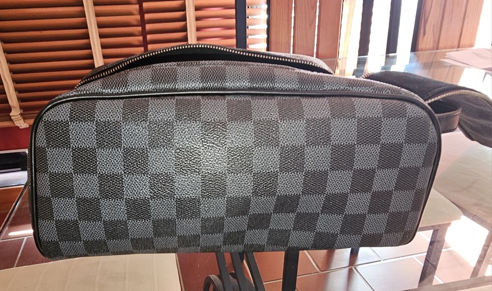 Dopp Kit Toilet Pouch Louis Vuitton