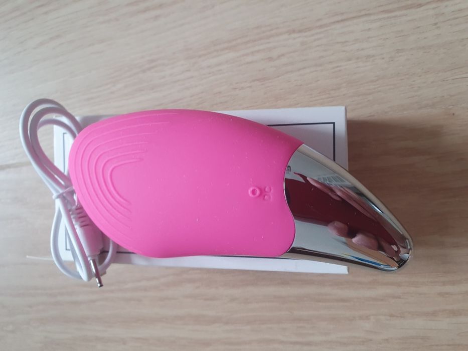 Szczoteczka soniczna ładowana na usb z kablem