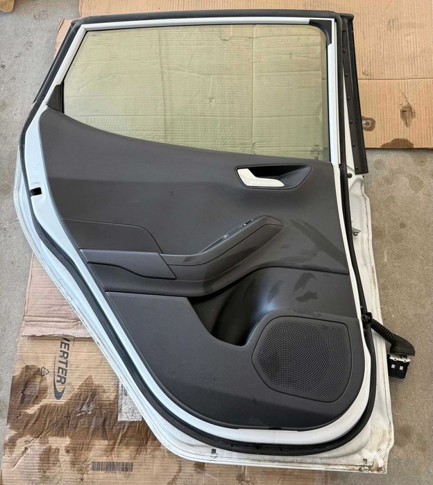 PORTA TRáS ESQUERDA FORD FIESTA VII