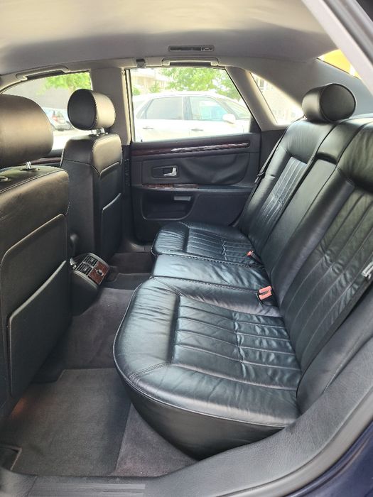 Audi A8 motor 2.8 V6 193cv só 127.000 km nacional um Único dono impecável de tudo Aceito retoma