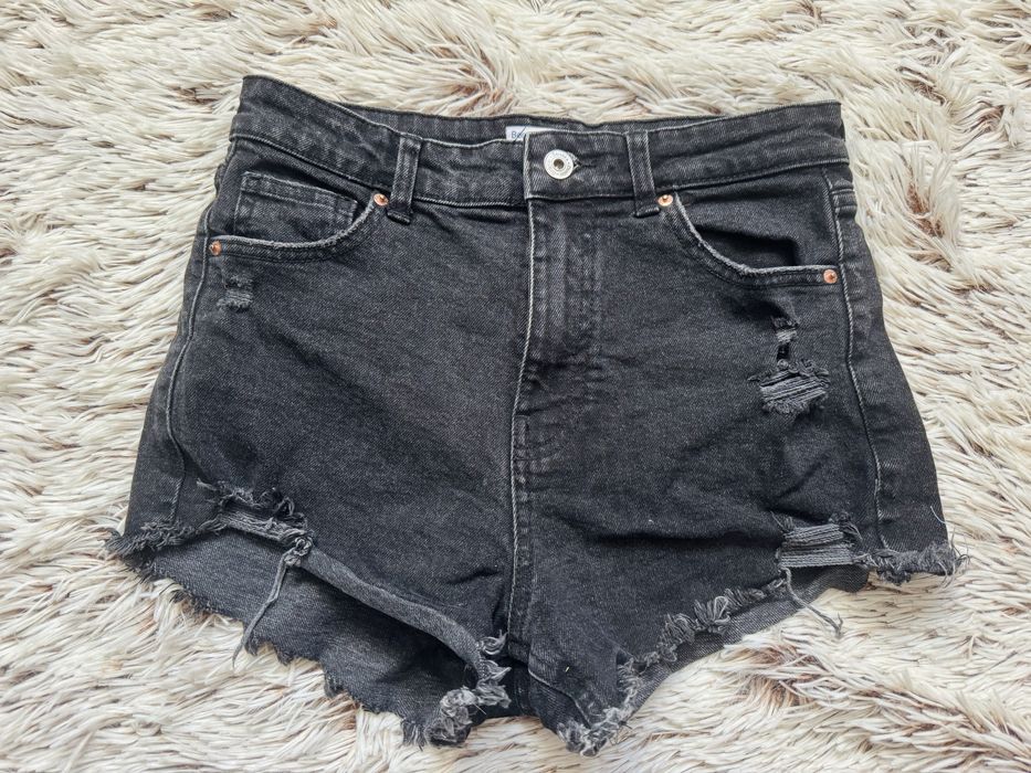 Bershka czarne szorty krótkie spodenki z wysokim stanem S 36