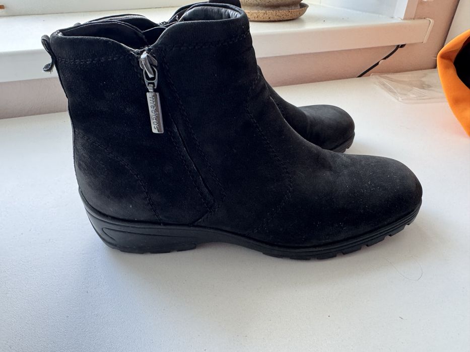 Ботинки з натуральної замши 41розмір