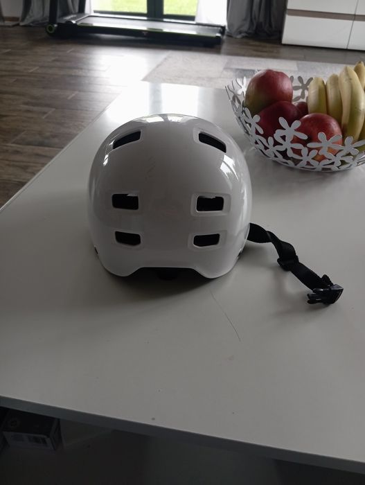 Kask na rower, hulajnogę