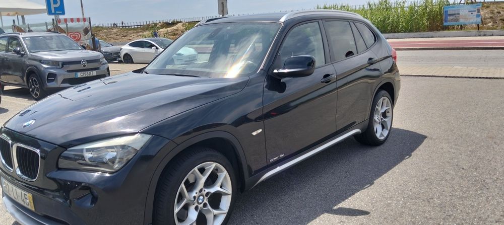 Vende-se BMW X1 1770 km
