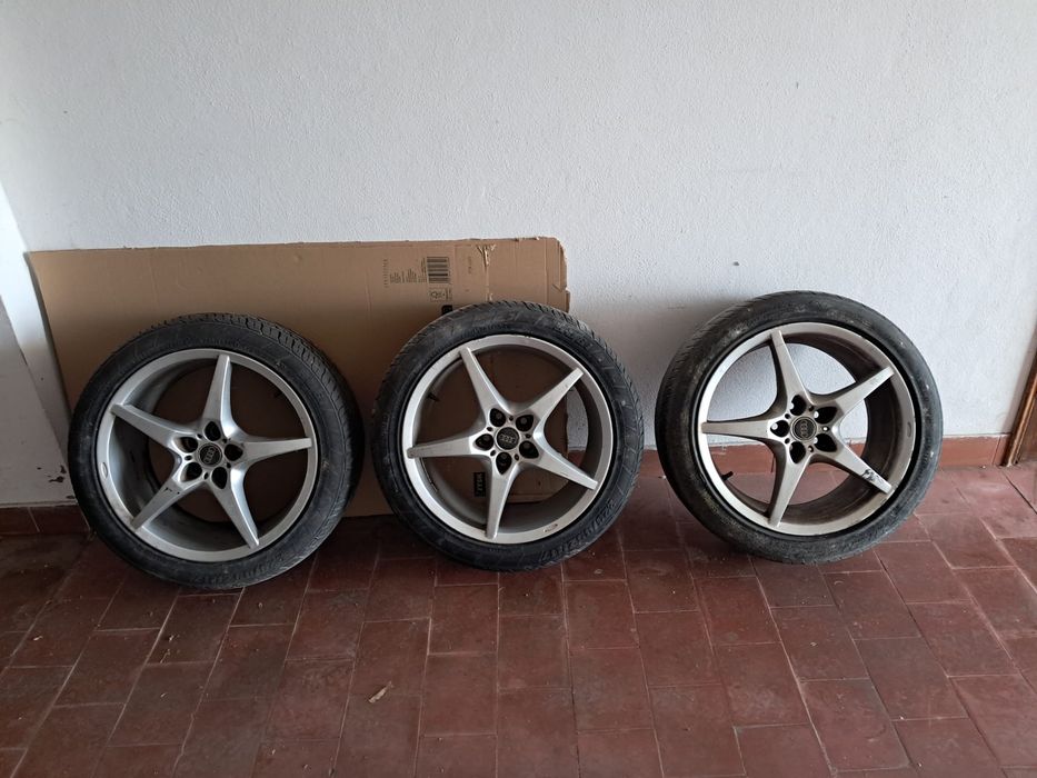 3 Jantes Audi 17” com pneus 225/45 ZR17