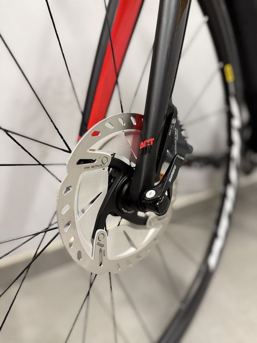 Szosowy rower elektryczny Whistle Flow adv carbon ultegra
