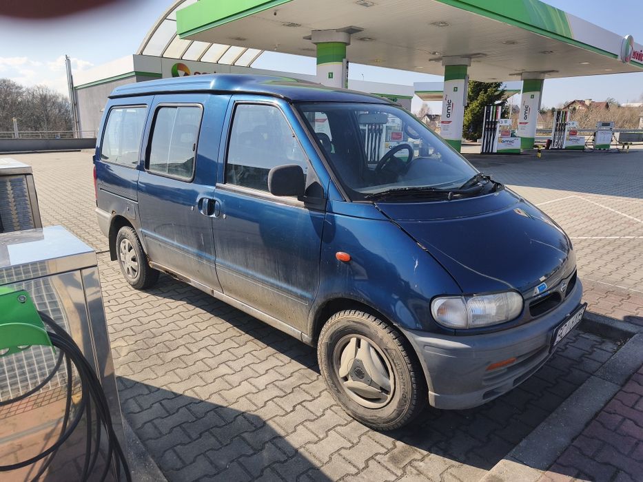 Nissan Vanette 2.3d 8 osobowy