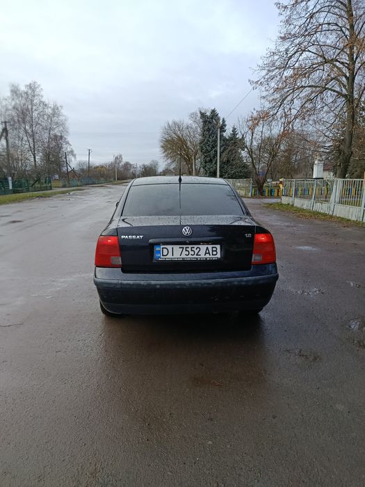 Продам автомобіль пасат б5