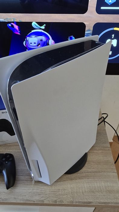 Playstation 5 c/ comando preto