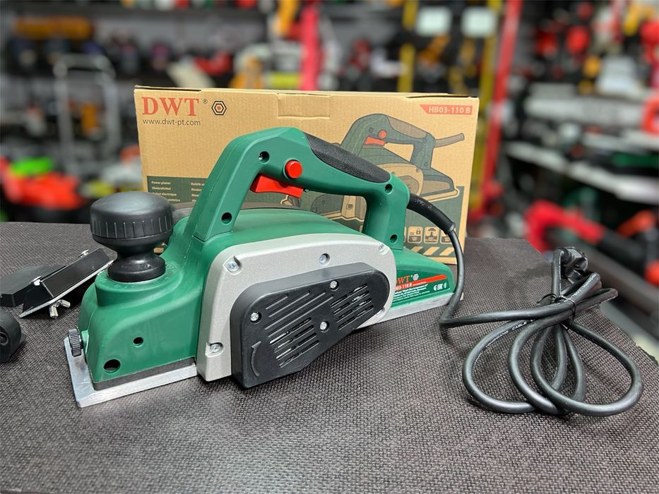 Рубанок Электрорубанок DWT HB03-110B Затачиваемые лезвия 110 мм