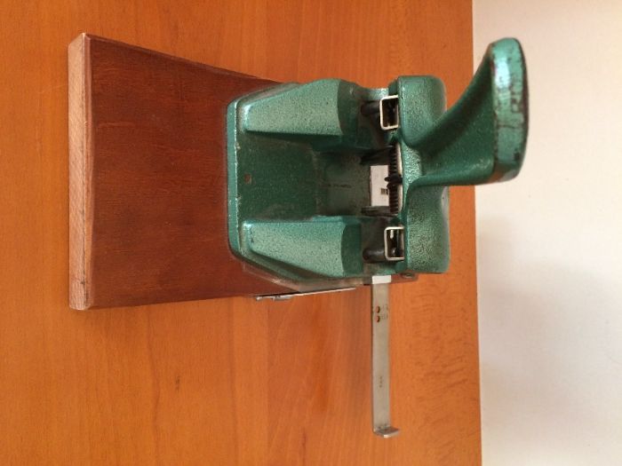 Furador "FPM” em ferro fundido