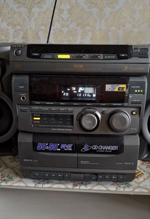 Музыкальный центр Sony RX 30