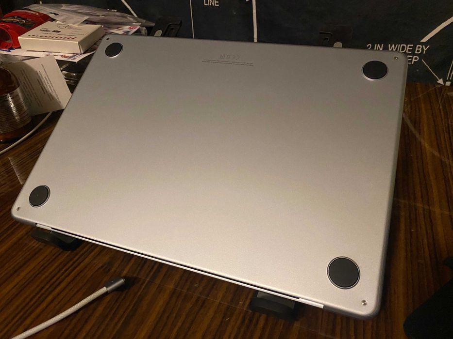 Apple Macbook AIR M4 13.6"