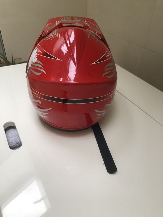 Kask motoro-rowerowy dla dzieci czerwony