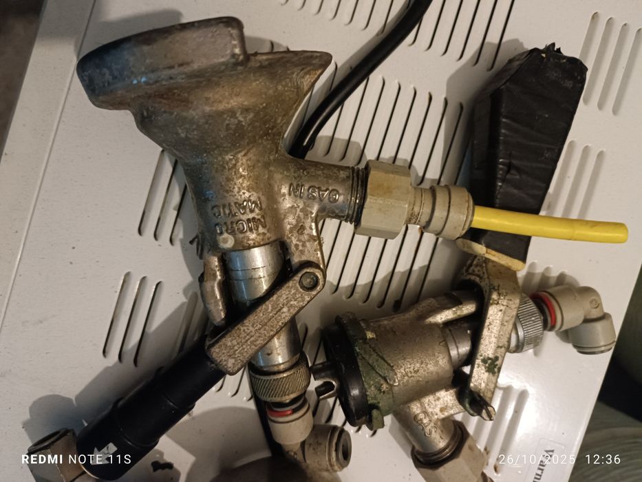 Manómetro e cabeçotes para cerveja  e vinho