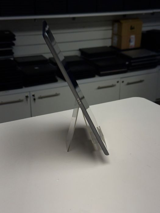 Apple iPad 8 gen 32GB Space Gray Cellular LTE Tablet Poleasingowy Gwarancja Rok