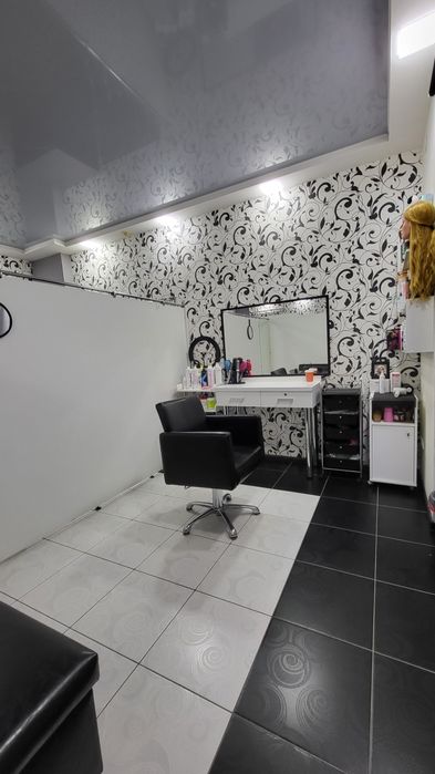 СДАМ АРЕНДА на БШ кабинет Кератин Наращивание волос