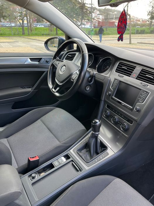 VolksWagen golf 1.6 TDI 2015 VW