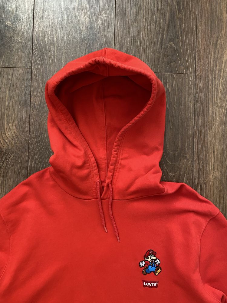 Levi's super mario graphic hoodie hotsell