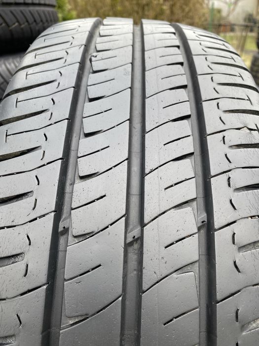 225/65r16C 112/110r Michelin Agilis