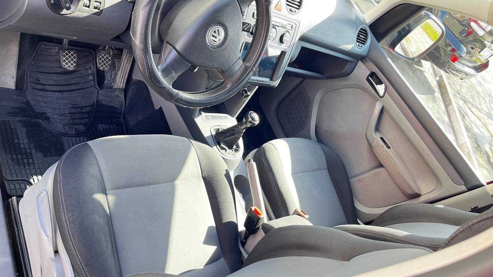 Volkswagen Caddy Life в гарному стані