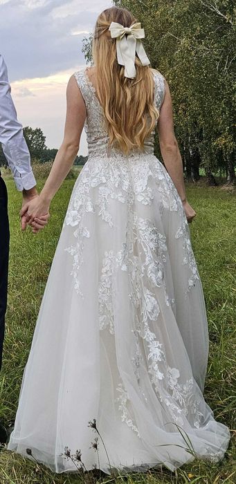 Suknia ślubna księżniczka 36