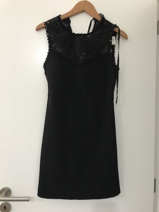 Vestido preto Zara