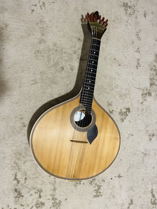 Guitarra Portuguesa
