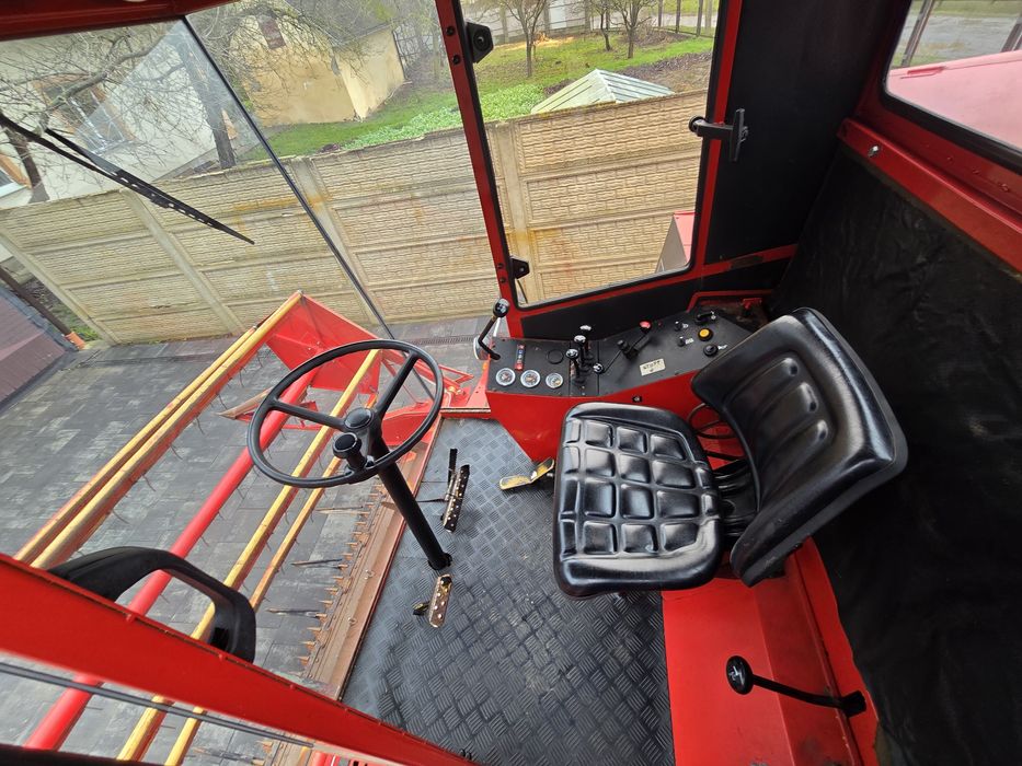 Massey ferguson 16