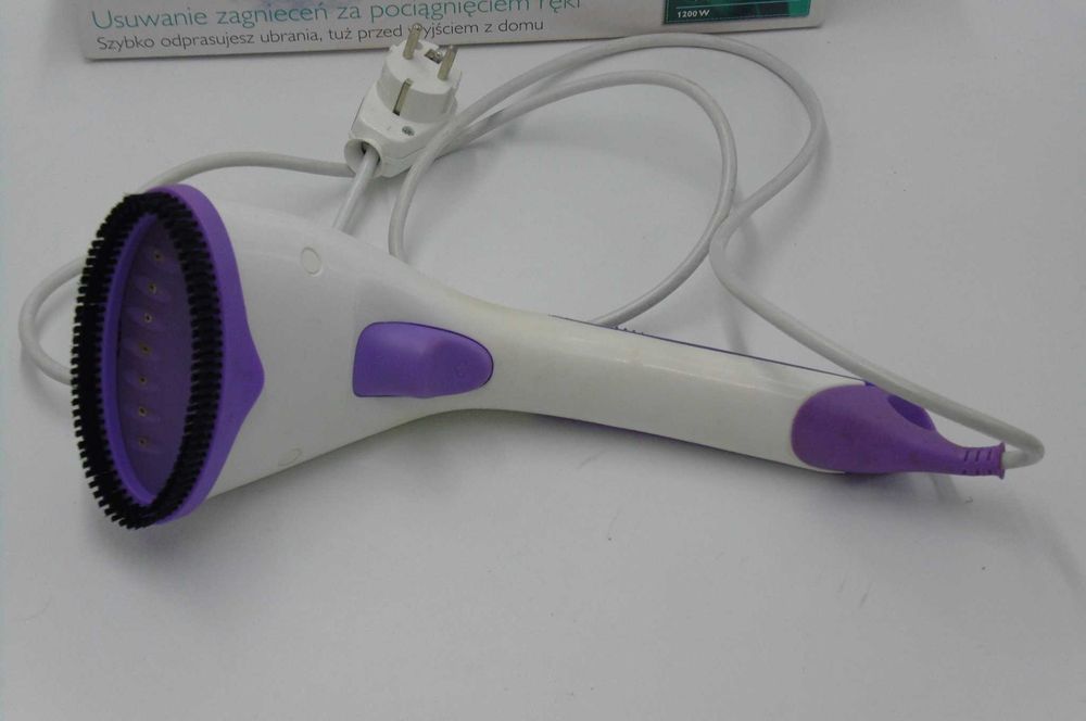 Ręczny steamer parownica do ubrań Philips
GC320/55 żelazko parowe