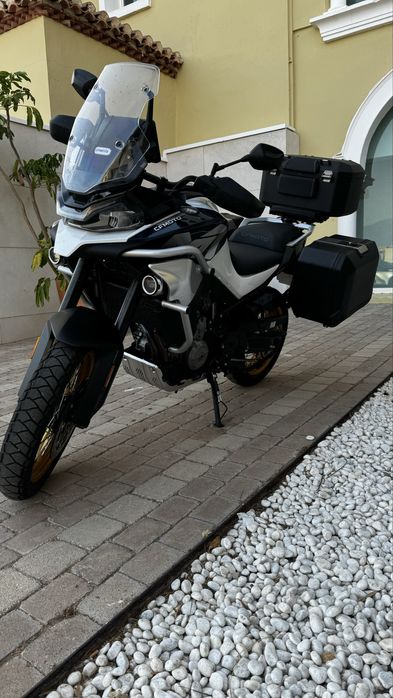 CFMOTO 800MT Explore