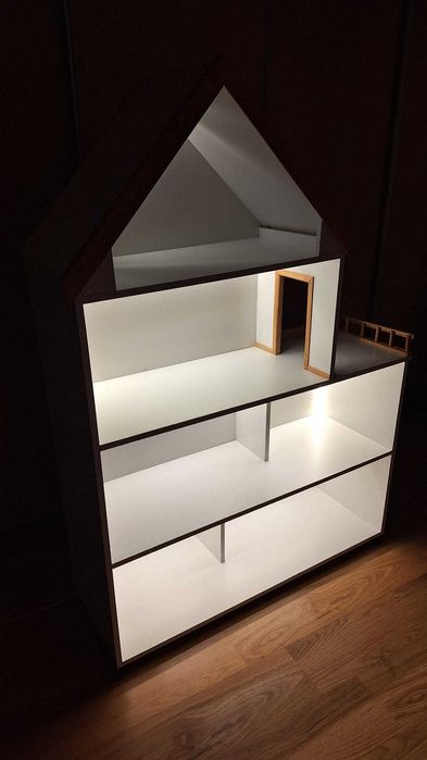 Domek dla lalek XXL, regał, podświetlany