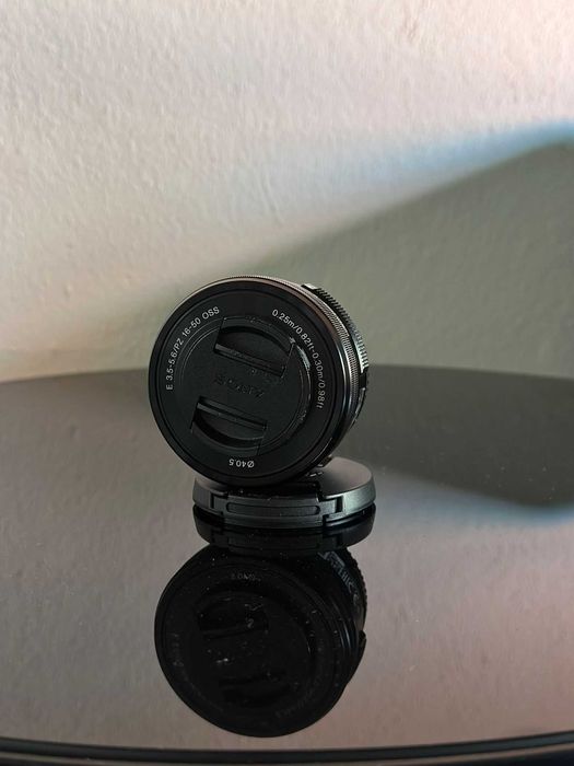 Lente Sony 16-50mm f/3.5-5.6 OSS PZ – E-Mount – Como Nova