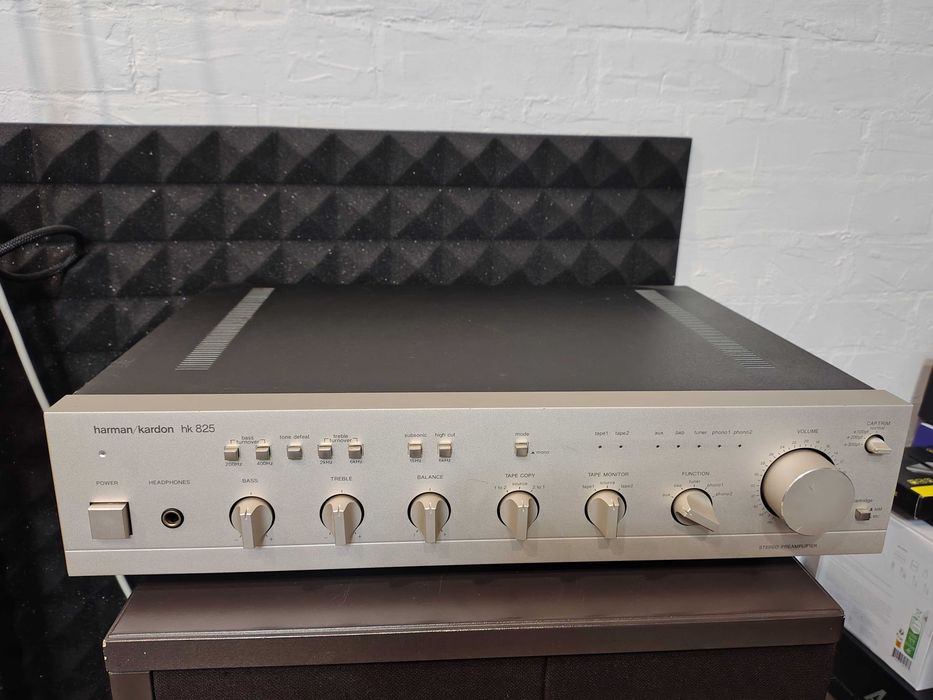передпідсилювач harman kardon hk 825