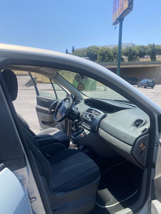 Renault Scénic — fotografia 10