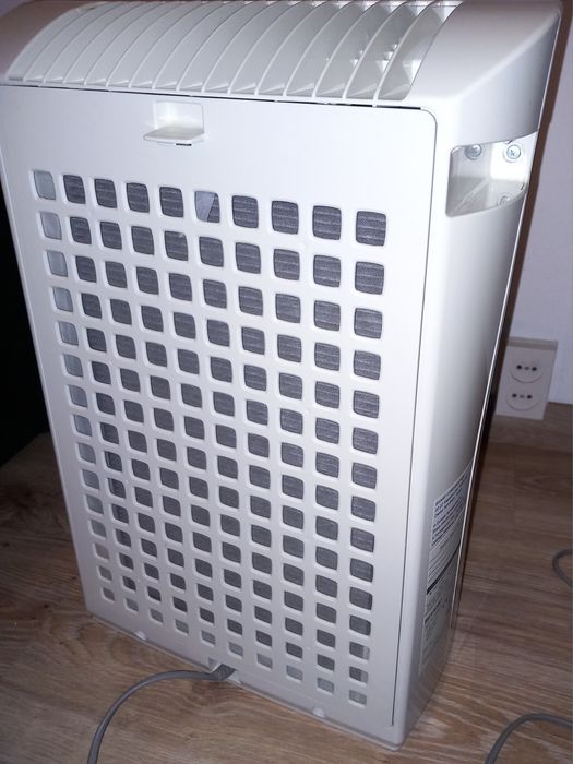 Oczyszczacz powietrza Sharp FU-Y30EU-W