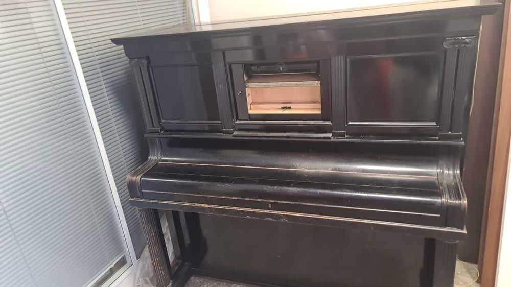 Vendo Piano Antigo Leipzig