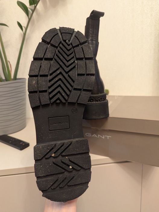 Gino Rossi Челсі ботинки черевики сапожки осінні демісезонні демі