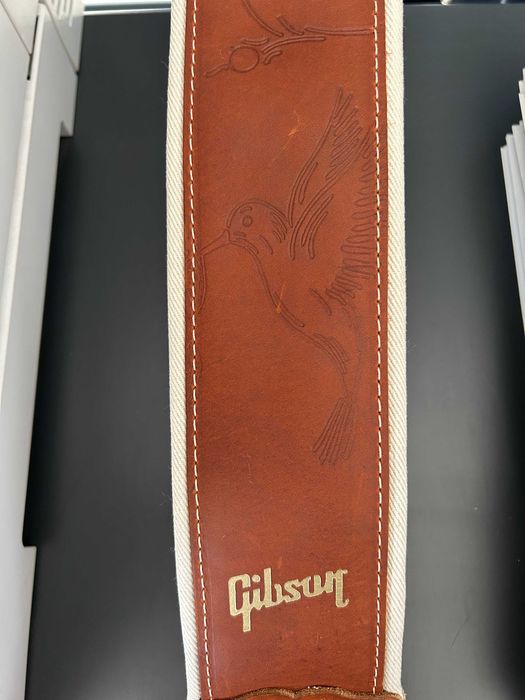 Pas do gitary GIBSON - Made In USA