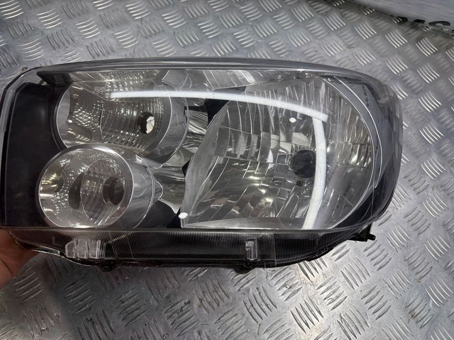 Фара передняя левая Suzuki Celerio