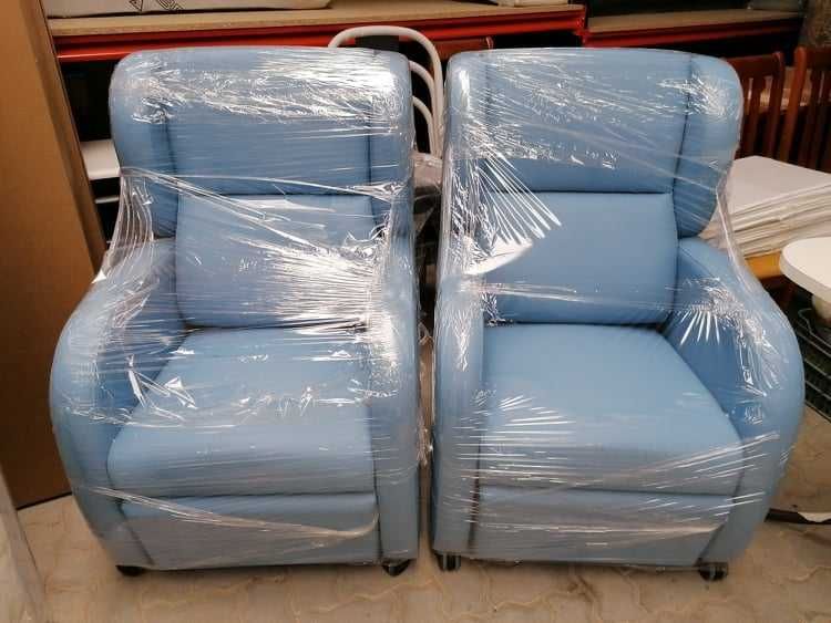 Cadeirão relax manual em semi-pele