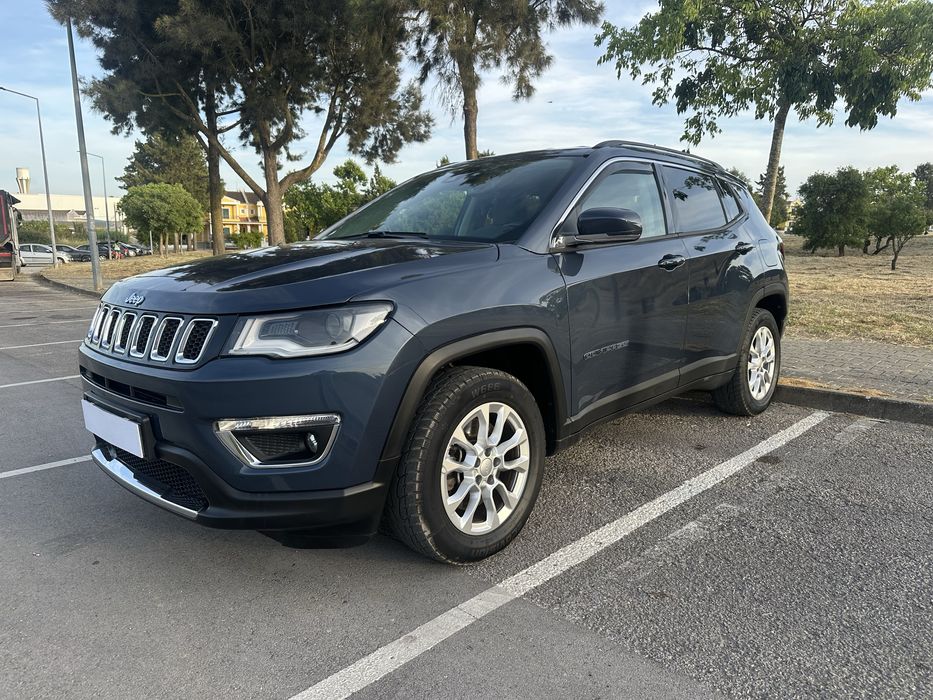 Jeep Compass 1.3 4XE Limited ( 38 mil kms )