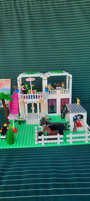 Продам  конструктор