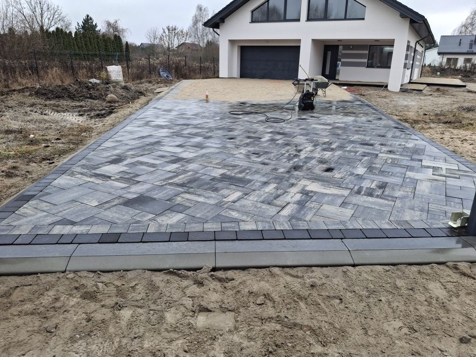 Ukladanie kostki brukowej