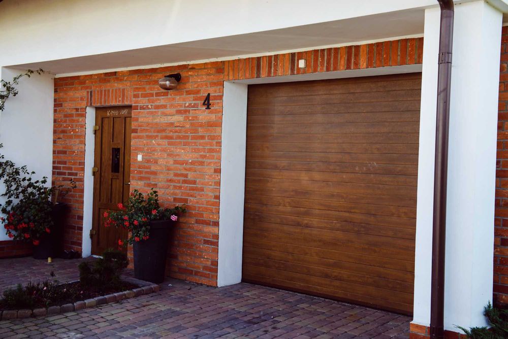 Plastry płytki z cegły przedwojennej stara cegła cięta rozbiórkowa